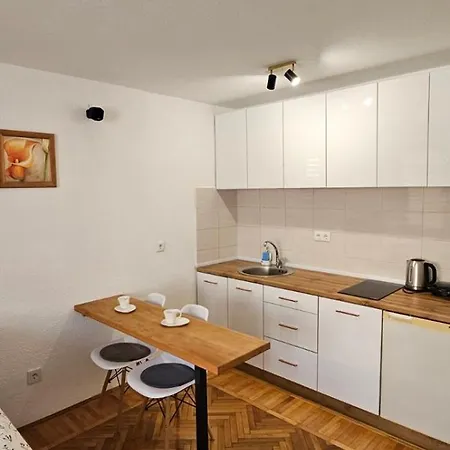 Apartment Ea3 Papagajka, Sarajevo